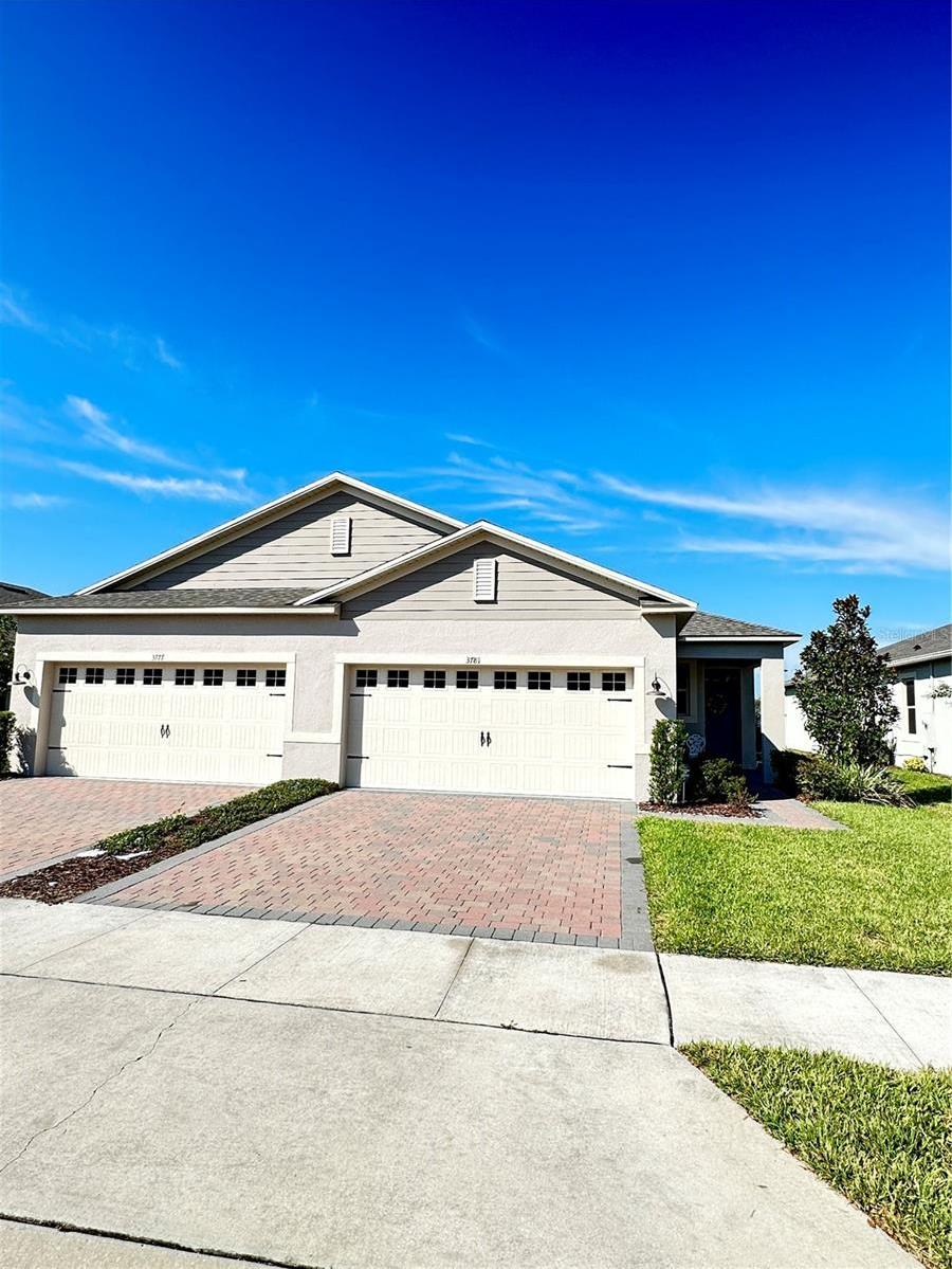 Photo one of 3781 Myrtle Oak Ct Clermont FL 34714 | MLS O6153282