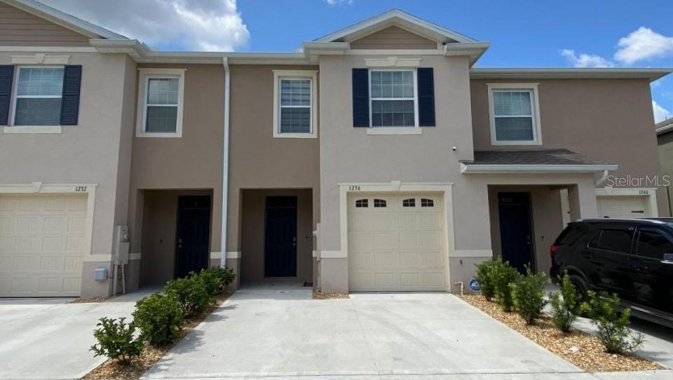 Photo one of 1236 Yellow Finch Dr Davenport FL 33837 | MLS O6162695