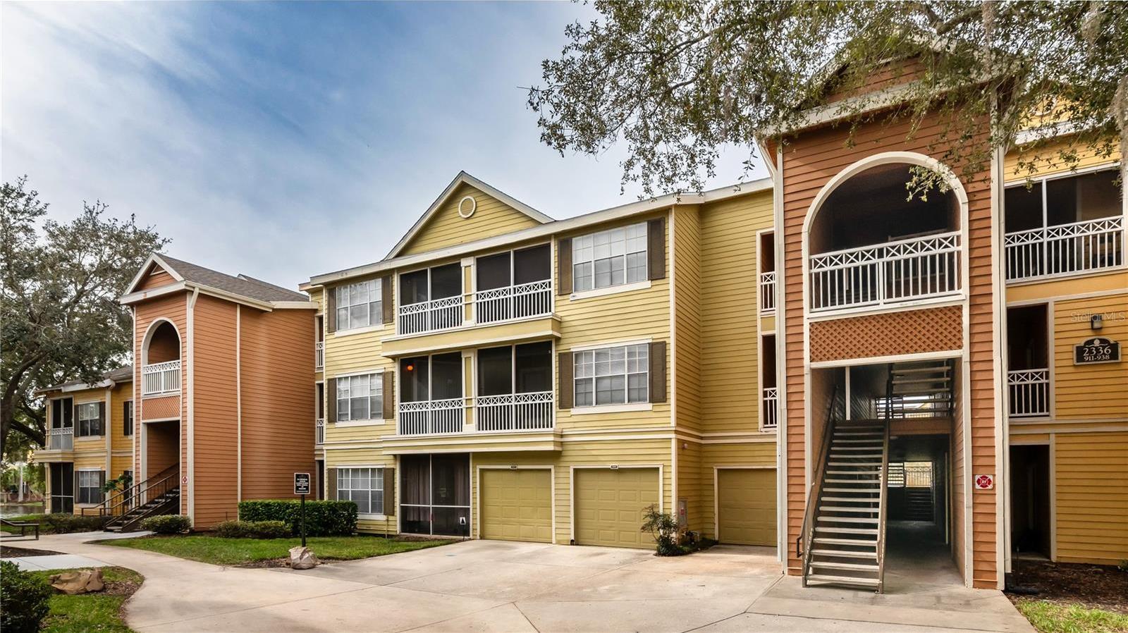 Photo one of 2336 Mid Town Ter # 917 Orlando FL 32839 | MLS O6167132