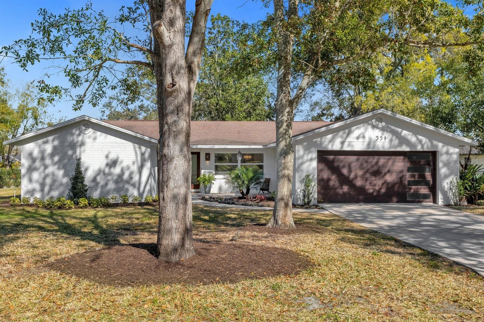 Photo one of 351 Floral Dr Winter Garden FL 34787 | MLS O6176134