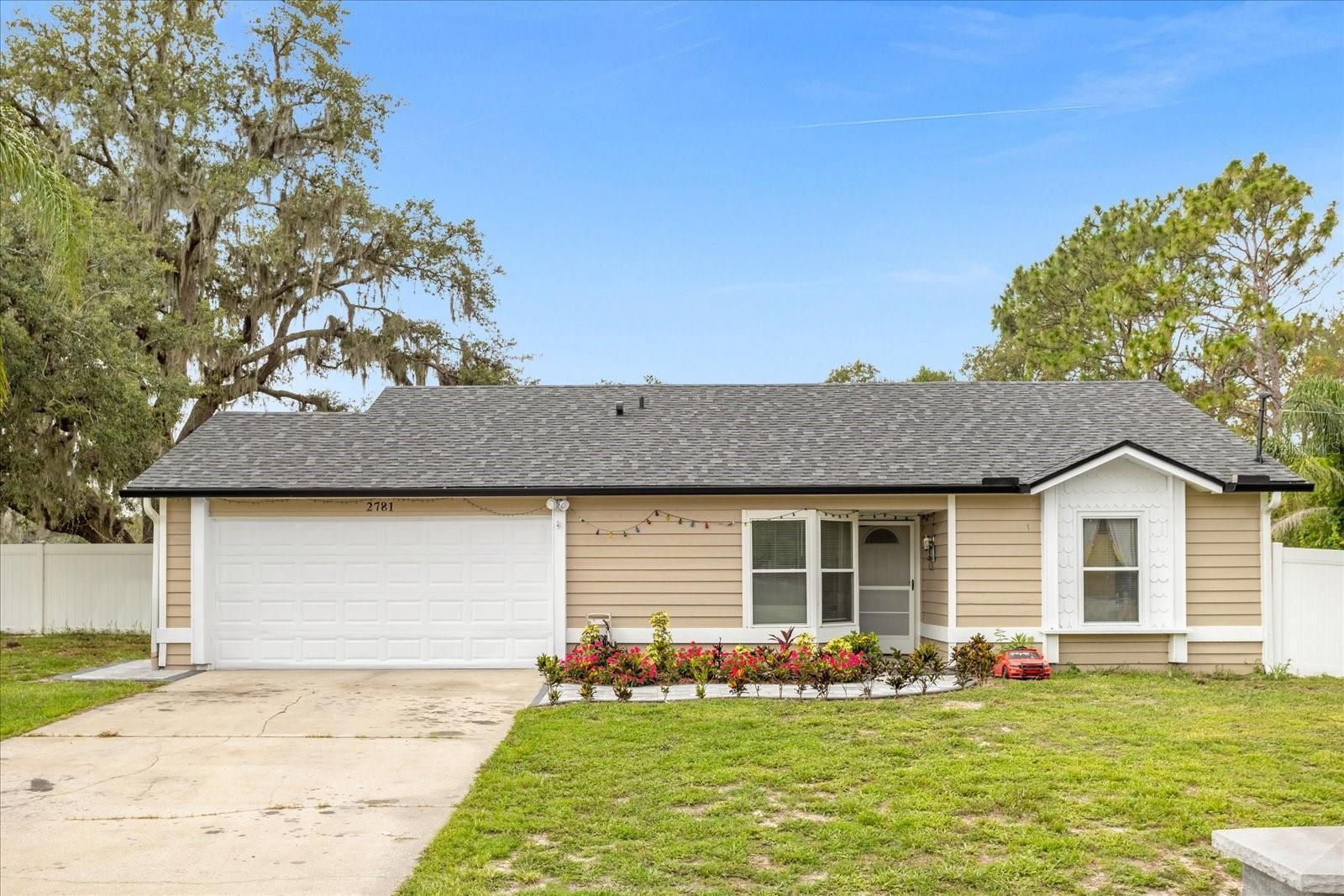 Photo one of 2781 Summerfield St Deltona FL 32738 | MLS O6180687