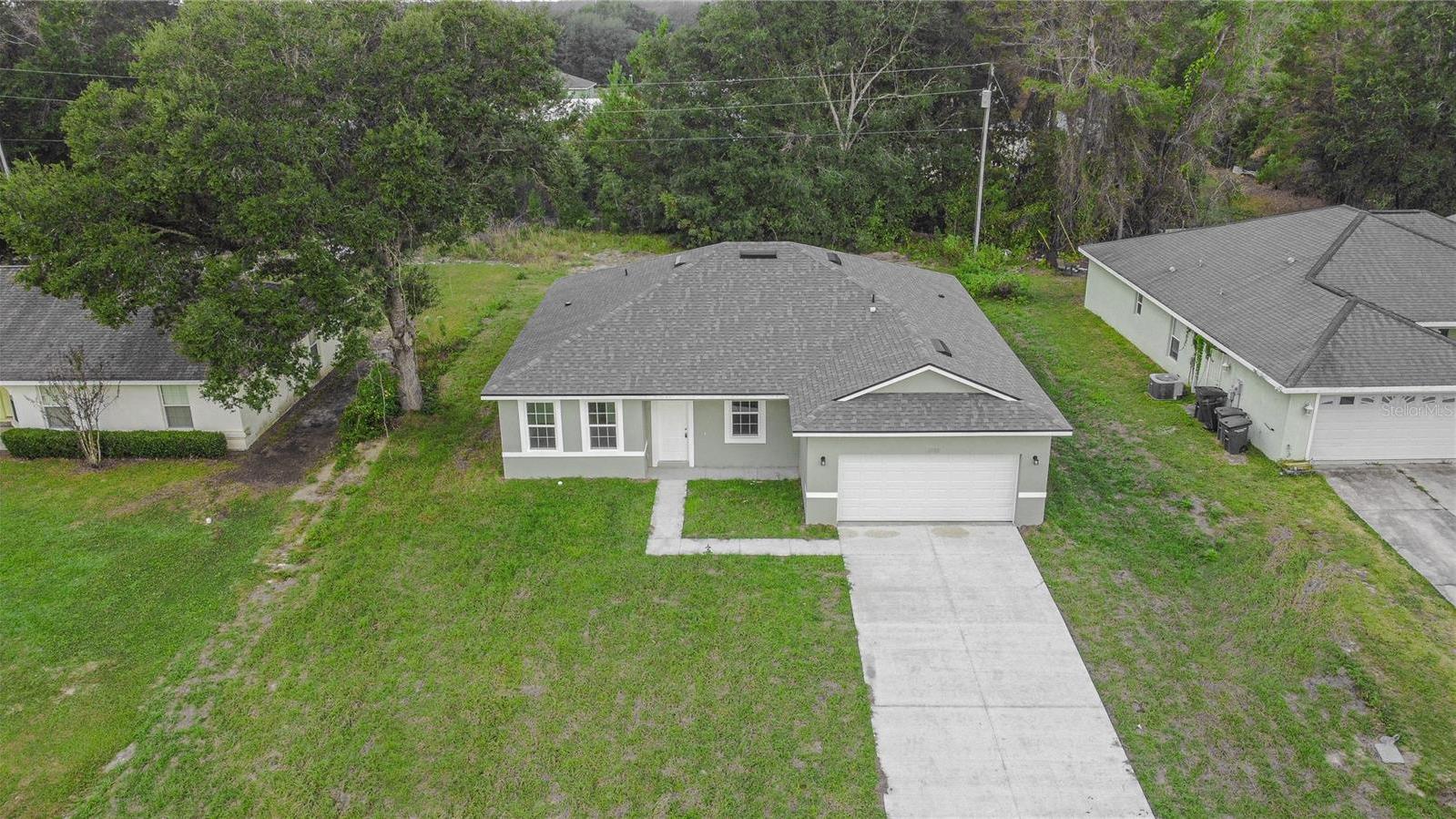 Photo one of 1010 Mayfair Pl Kissimmee FL 34758 | MLS O6180993