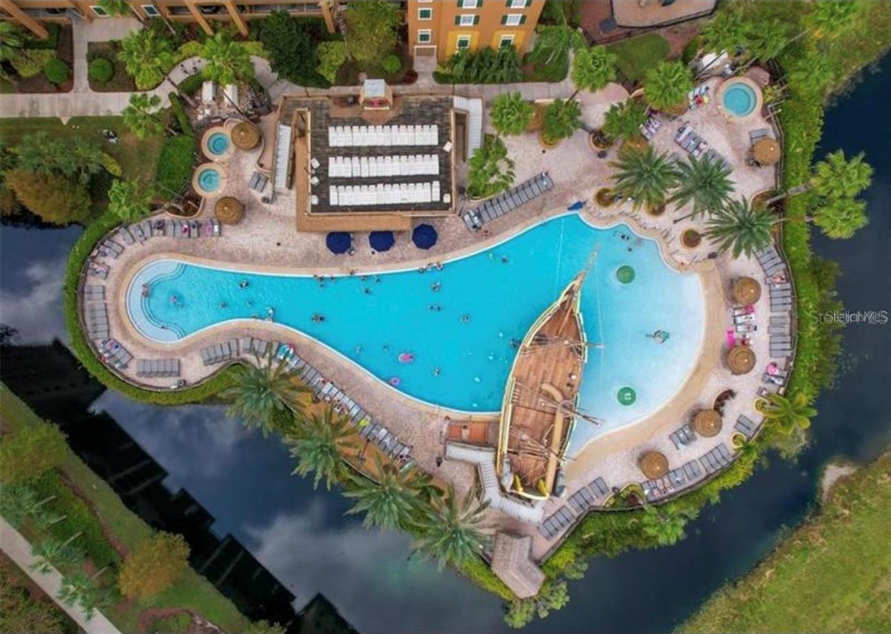 Photo one of 8125 Resort Village Dr # 5702 Orlando FL 32821 | MLS O6181867