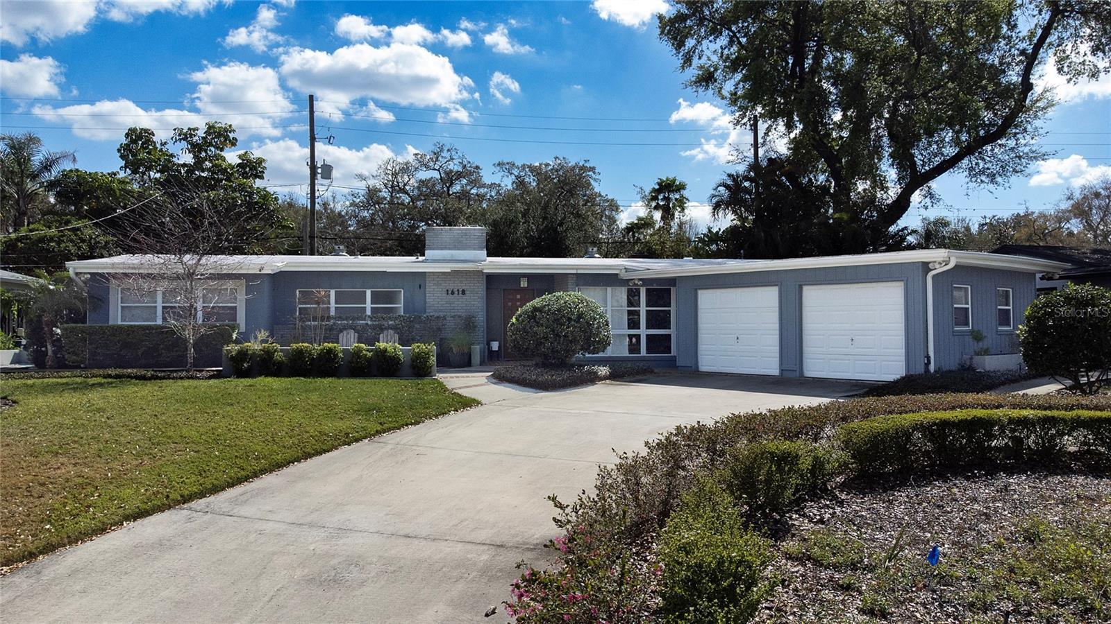 Photo one of 1618 Lorena Ln Orlando FL 32806 | MLS O6184336