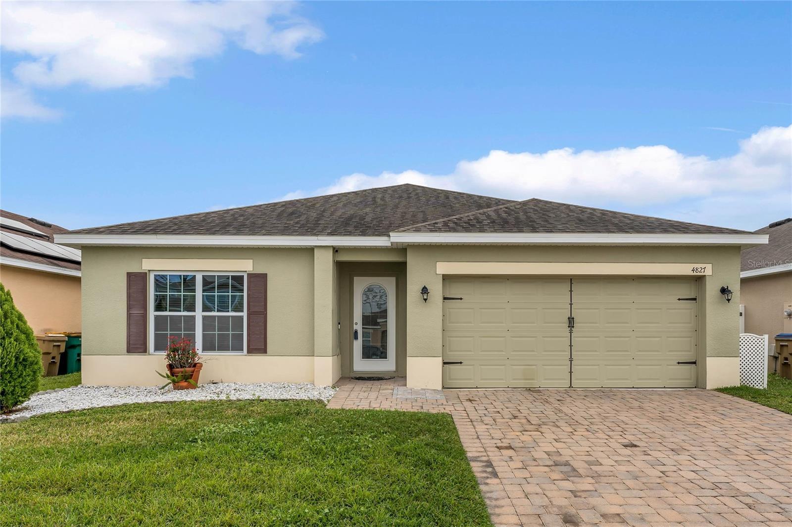 Photo one of 4827 Rockvale Dr Kissimmee FL 34758 | MLS O6184499