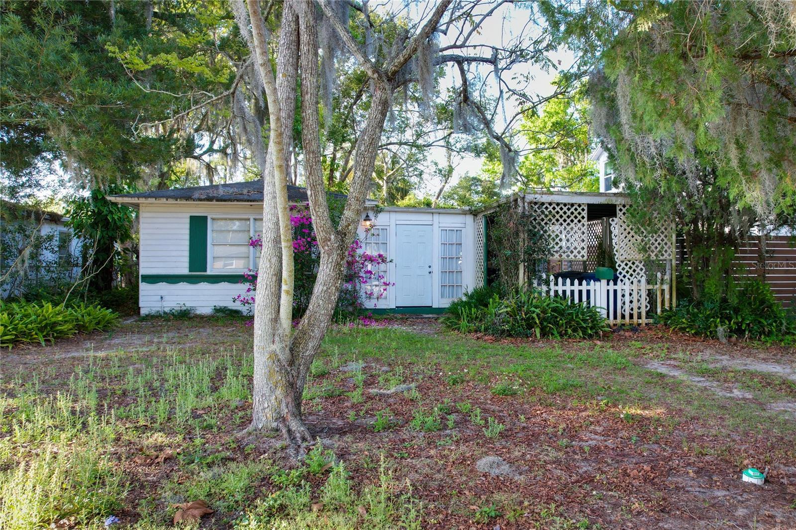 Photo one of 1830 Anzle Ave Winter Park FL 32789 | MLS O6187138