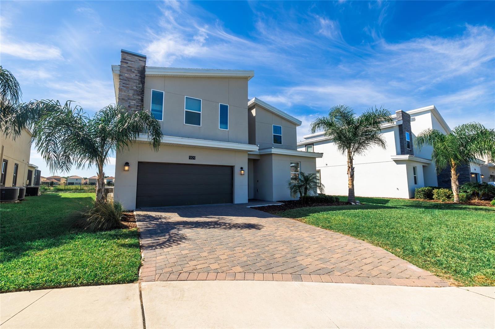 Photo one of 909 Ocean Course Ave Davenport FL 33896 | MLS O6188764