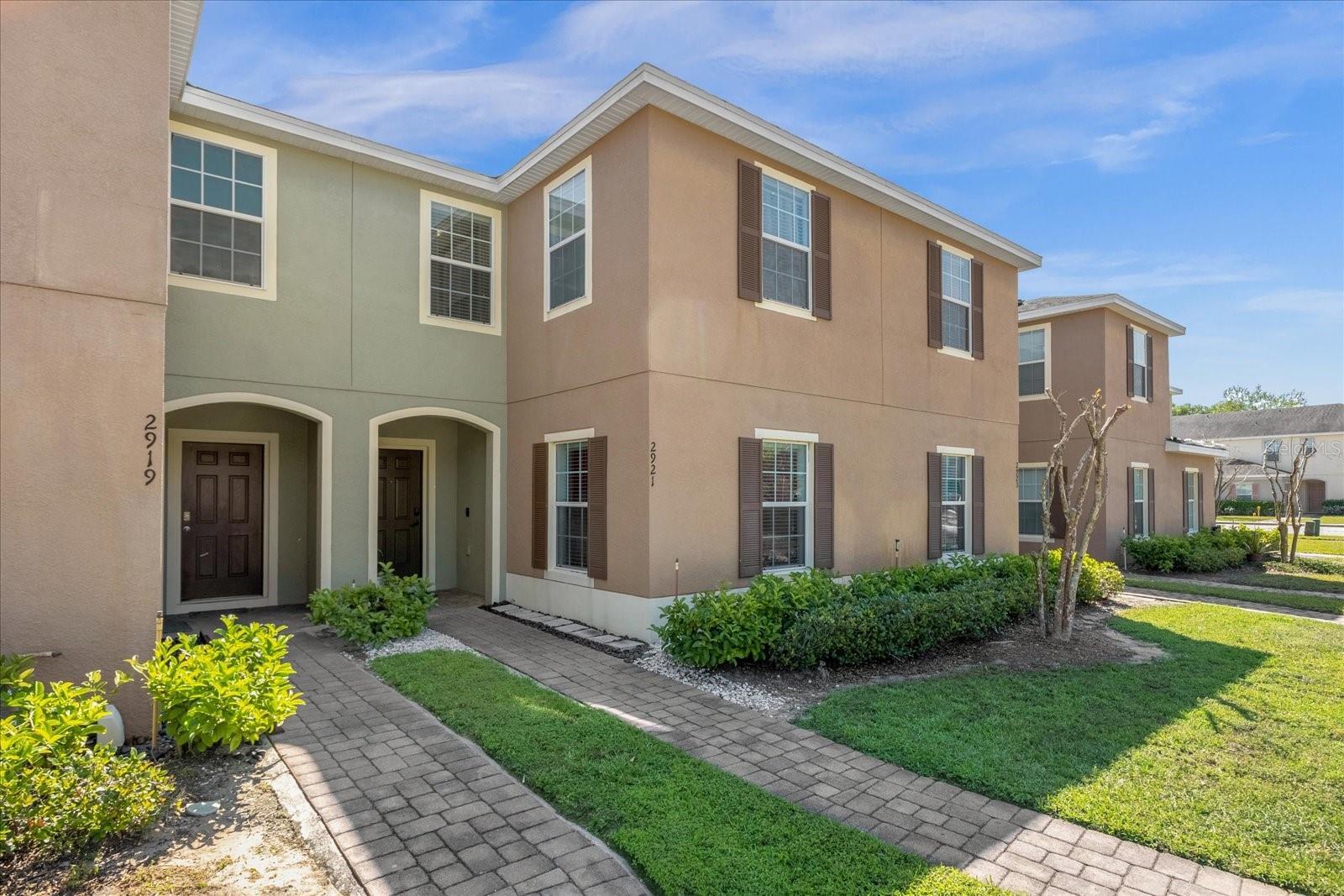 Photo one of 2921 Sunstone Dr Kissimmee FL 34758 | MLS O6189374