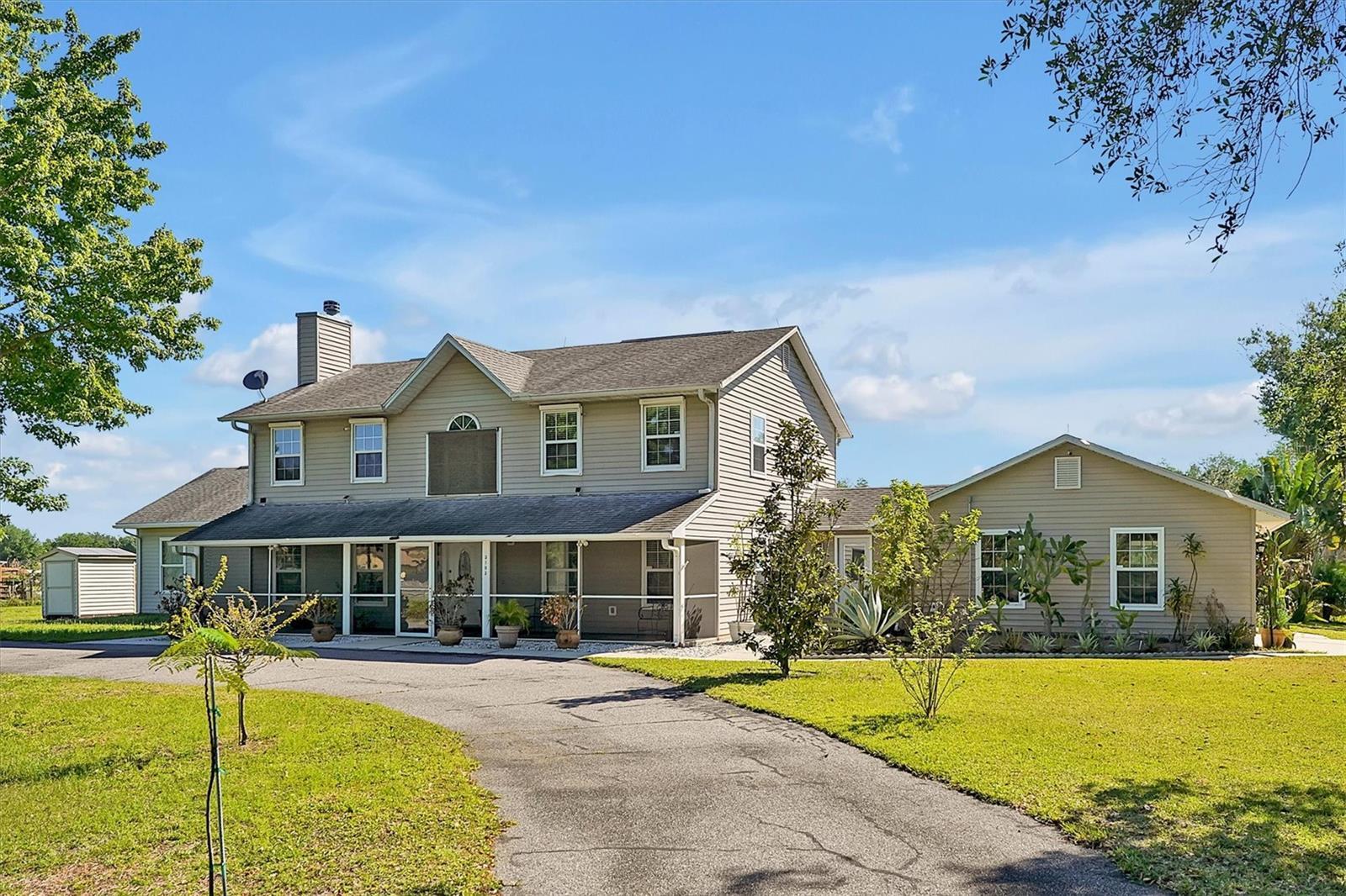 Photo one of 3105 Pastures Rd Kissimmee FL 34746 | MLS O6190755