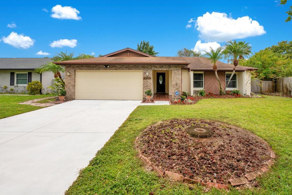 Photo one of 3101 Shady Pine Ave Winter Park FL 32792 | MLS O6192780
