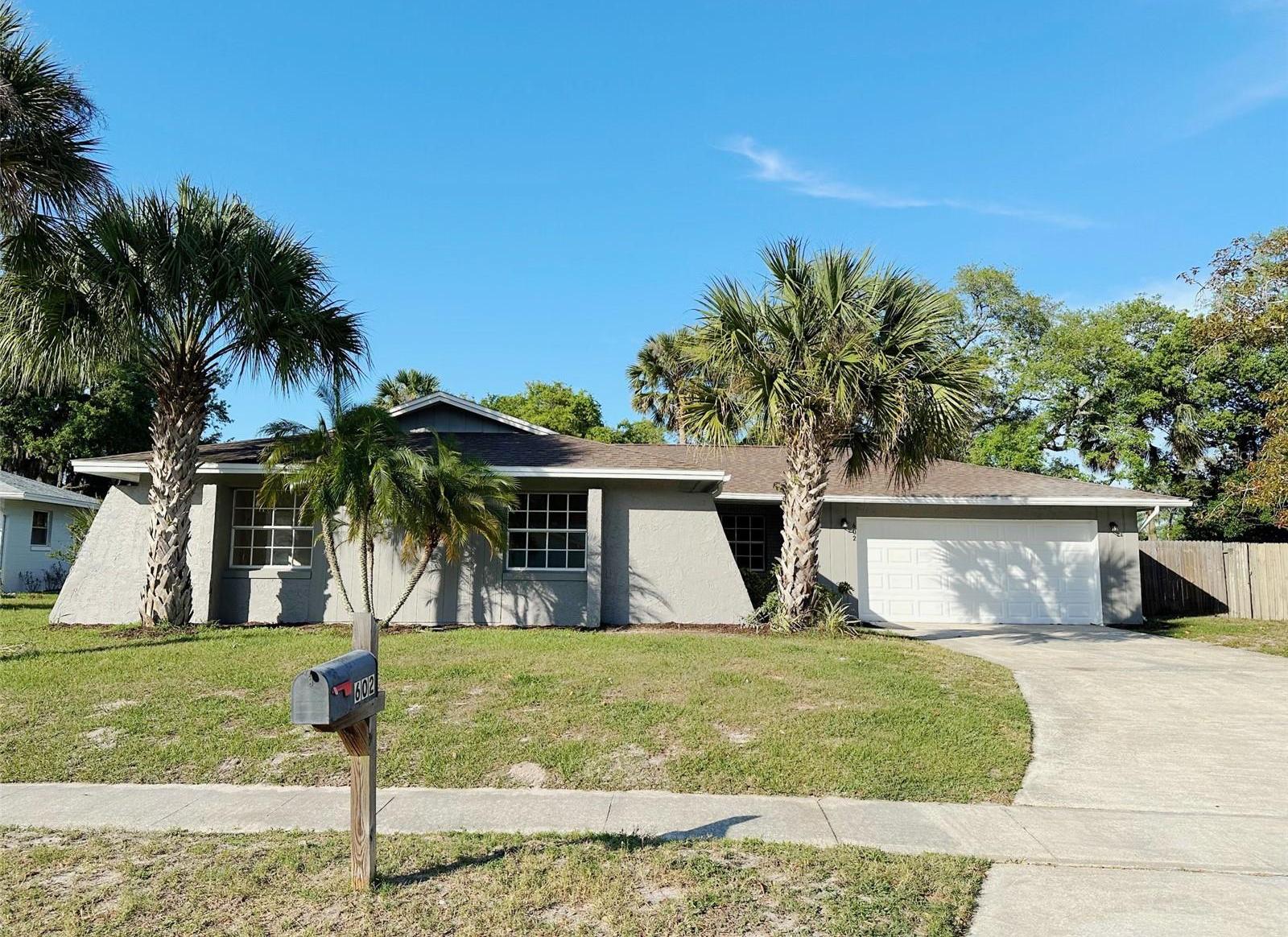 Photo one of 602 Swallow Dr Casselberry FL 32707 | MLS O6193390