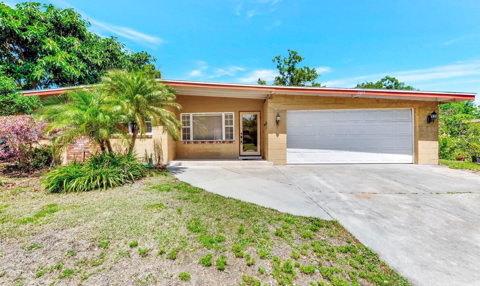 Photo one of 2405 Marzel Ave Orlando FL 32806 | MLS O6193552