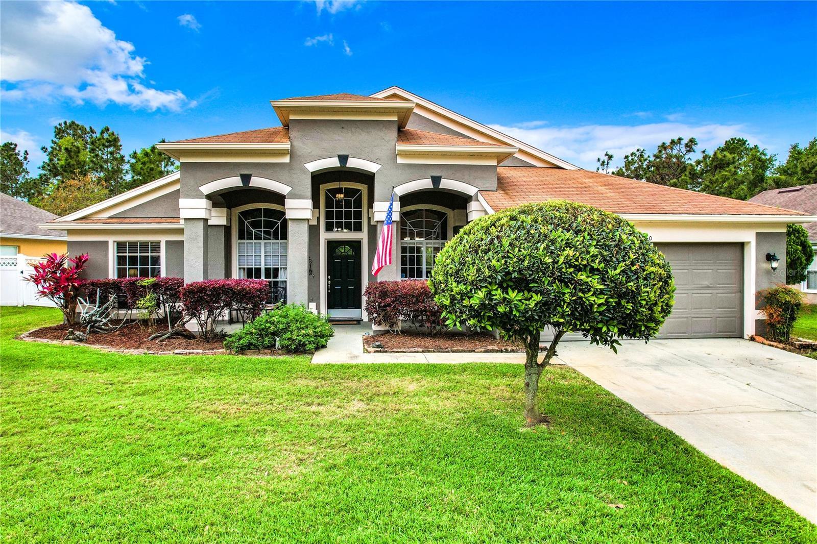 Photo one of 3160 Town And Country Rd Oviedo FL 32766 | MLS O6194227