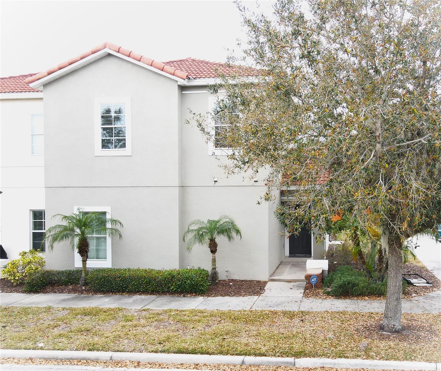 Photo one of 1230 Las Fuentes Dr Kissimmee FL 34746 | MLS O6194272