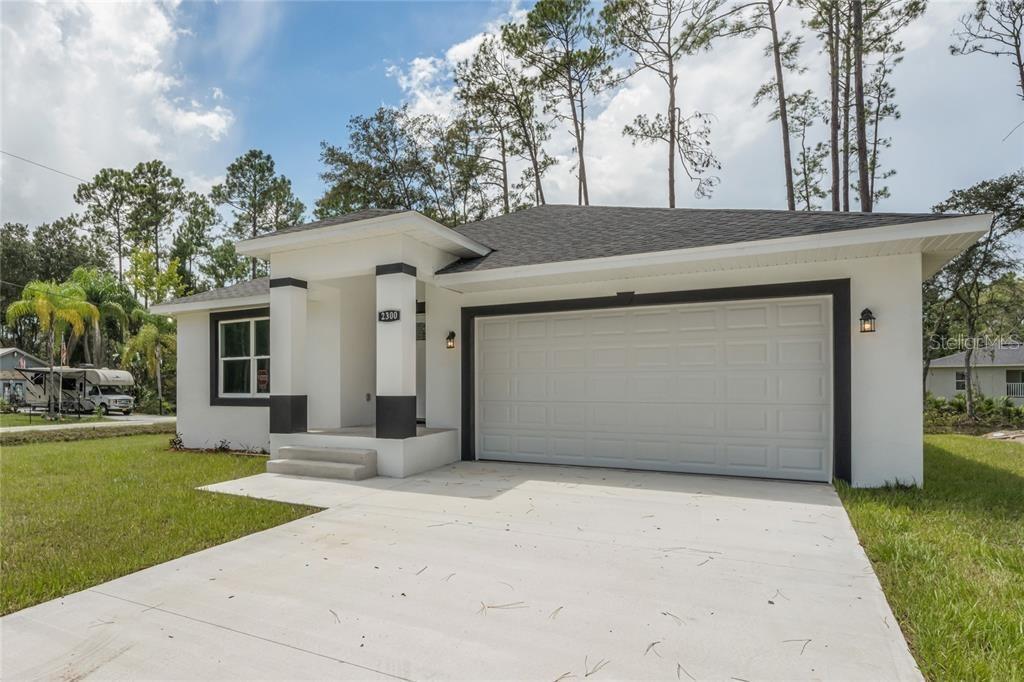 Photo one of 1645 6Th Ave Deland FL 32724 | MLS O6194506