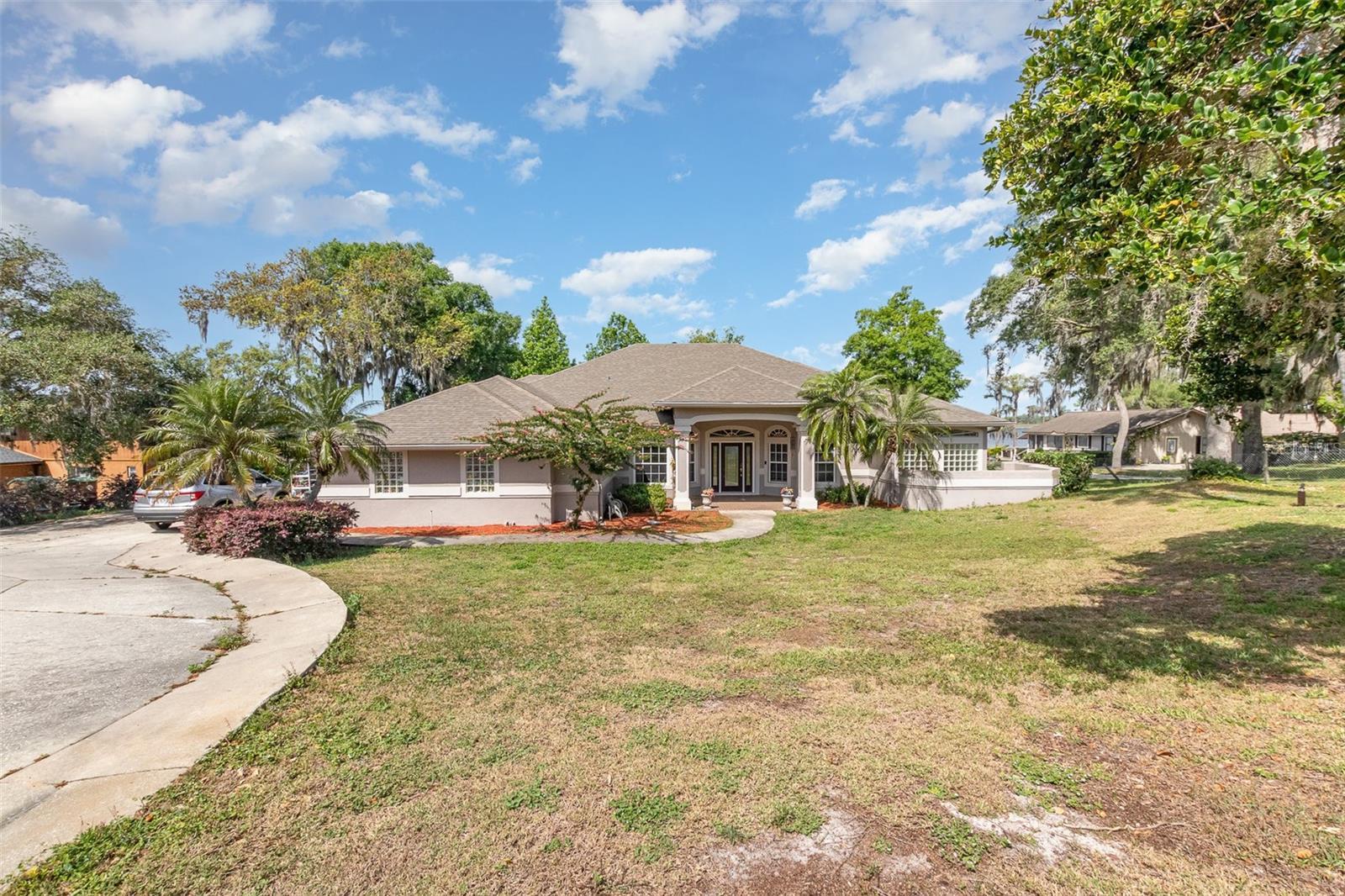 Photo one of 8345 Colony Barn Rd Clermont FL 34714 | MLS O6194665