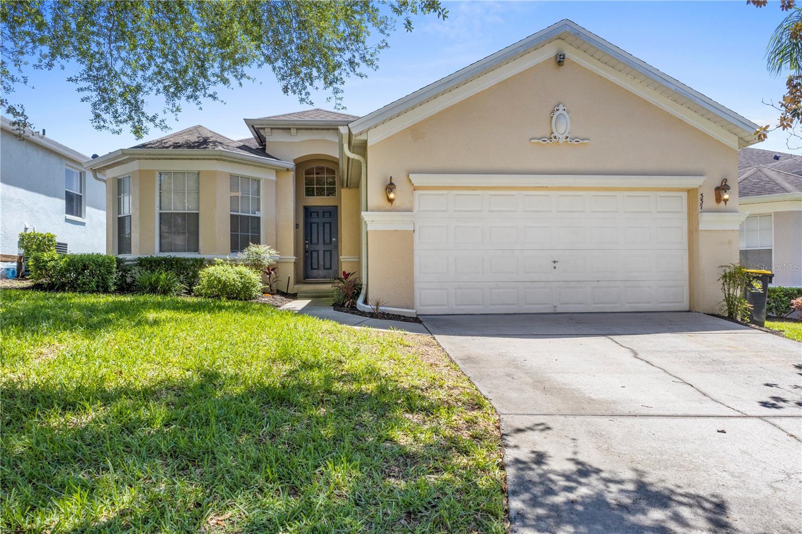 Photo one of 337 Orista Dr Davenport FL 33897 | MLS O6196101