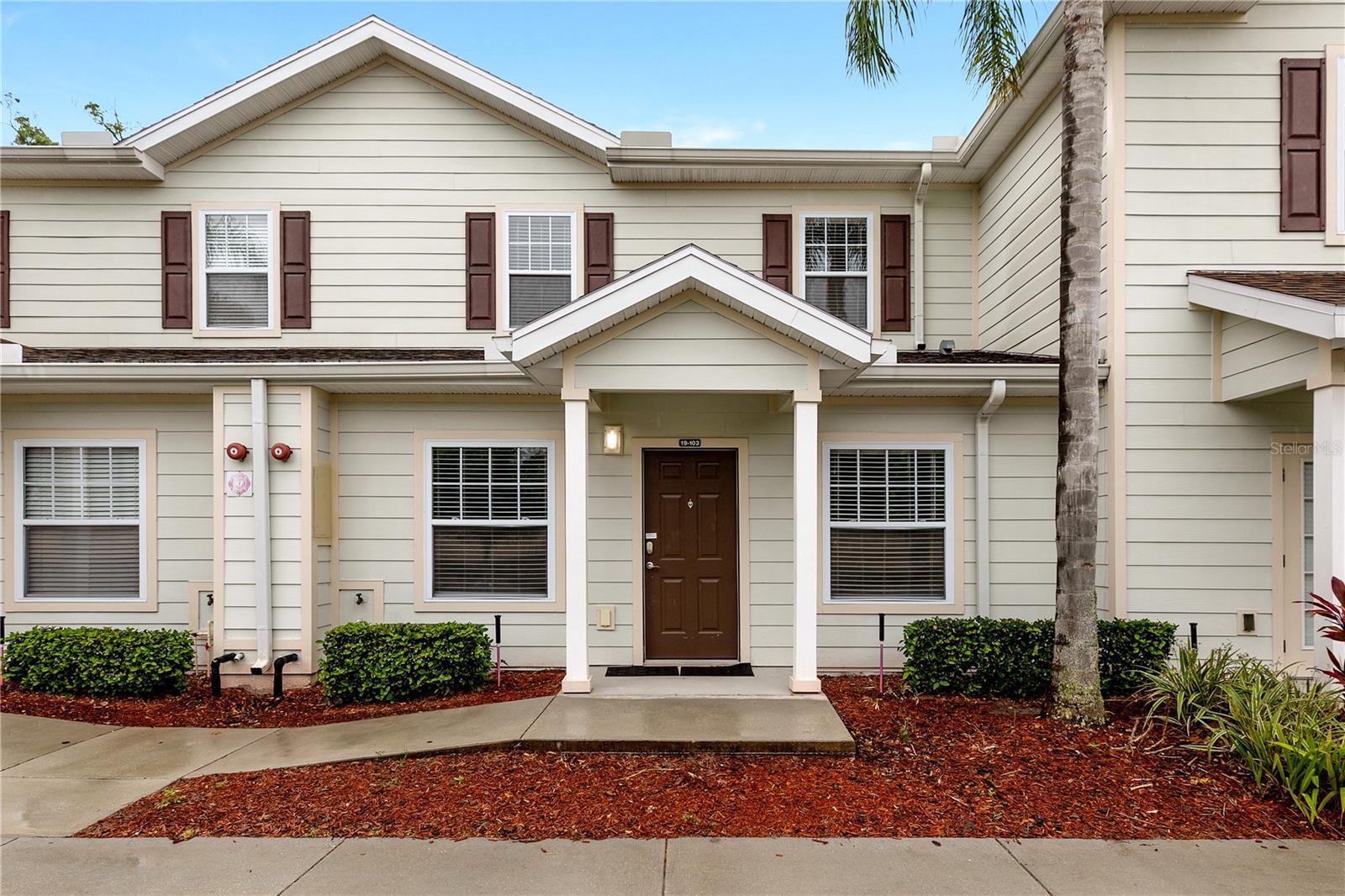Photo one of 5360 Diplomat Ct # 103 Kissimmee FL 34746 | MLS O6196421