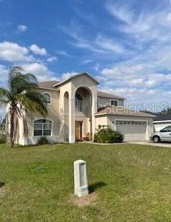 Photo one of 415 Big Sioux Ct Kissimmee FL 34759 | MLS O6196727