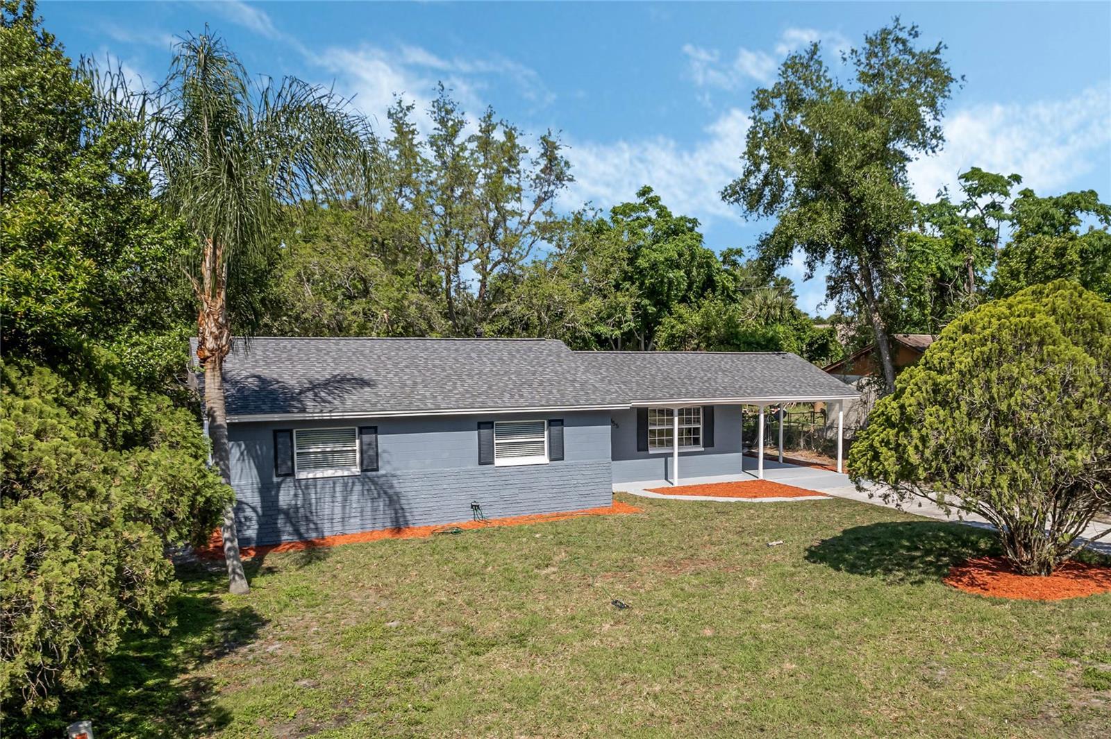 Photo one of 855 Vincent Dr Mount Dora FL 32757 | MLS O6197550