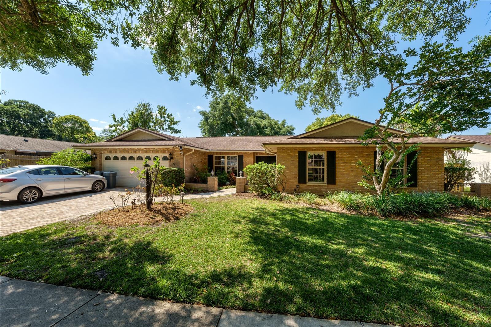 Photo one of 2026 Japonica Rd Winter Park FL 32792 | MLS O6197886
