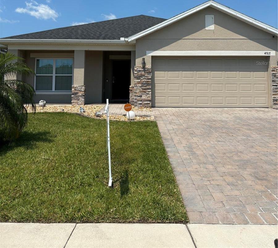 Photo one of 4917 Rockvale Dr Kissimmee FL 34758 | MLS O6198024