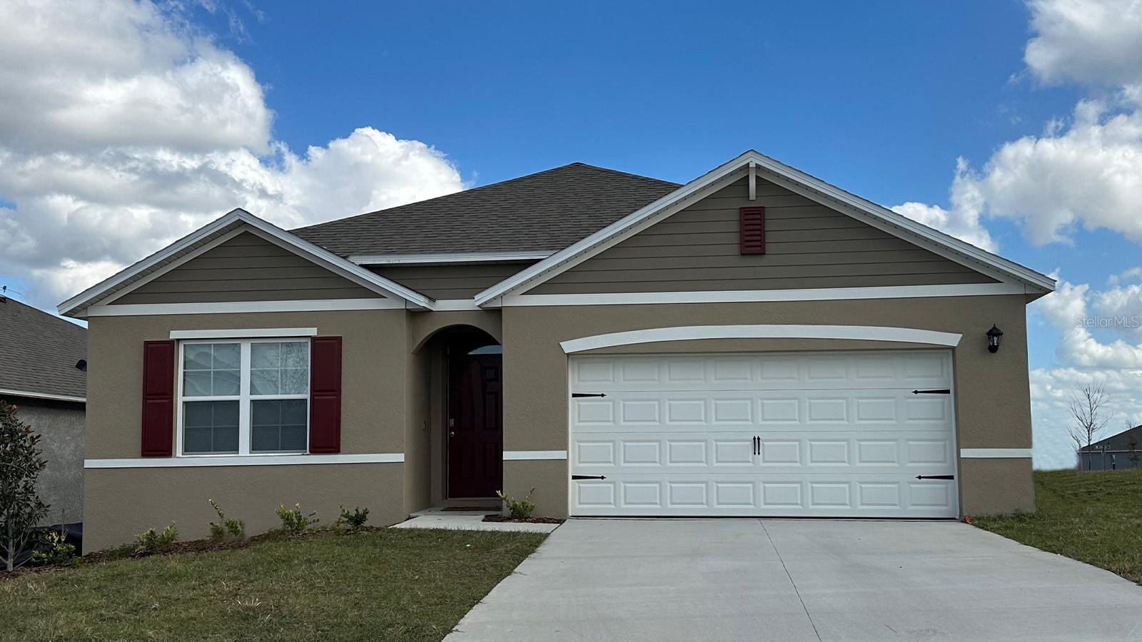 Photo one of 3731 Paragon Ln Clermont FL 34714 | MLS O6198317