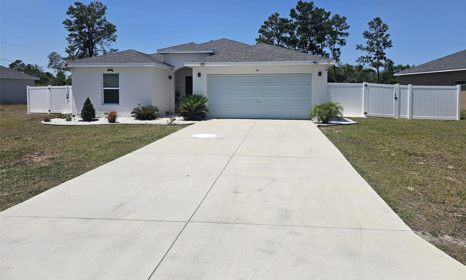 Photo one of 66 Orchid Ct Kissimmee FL 34759 | MLS O6198394