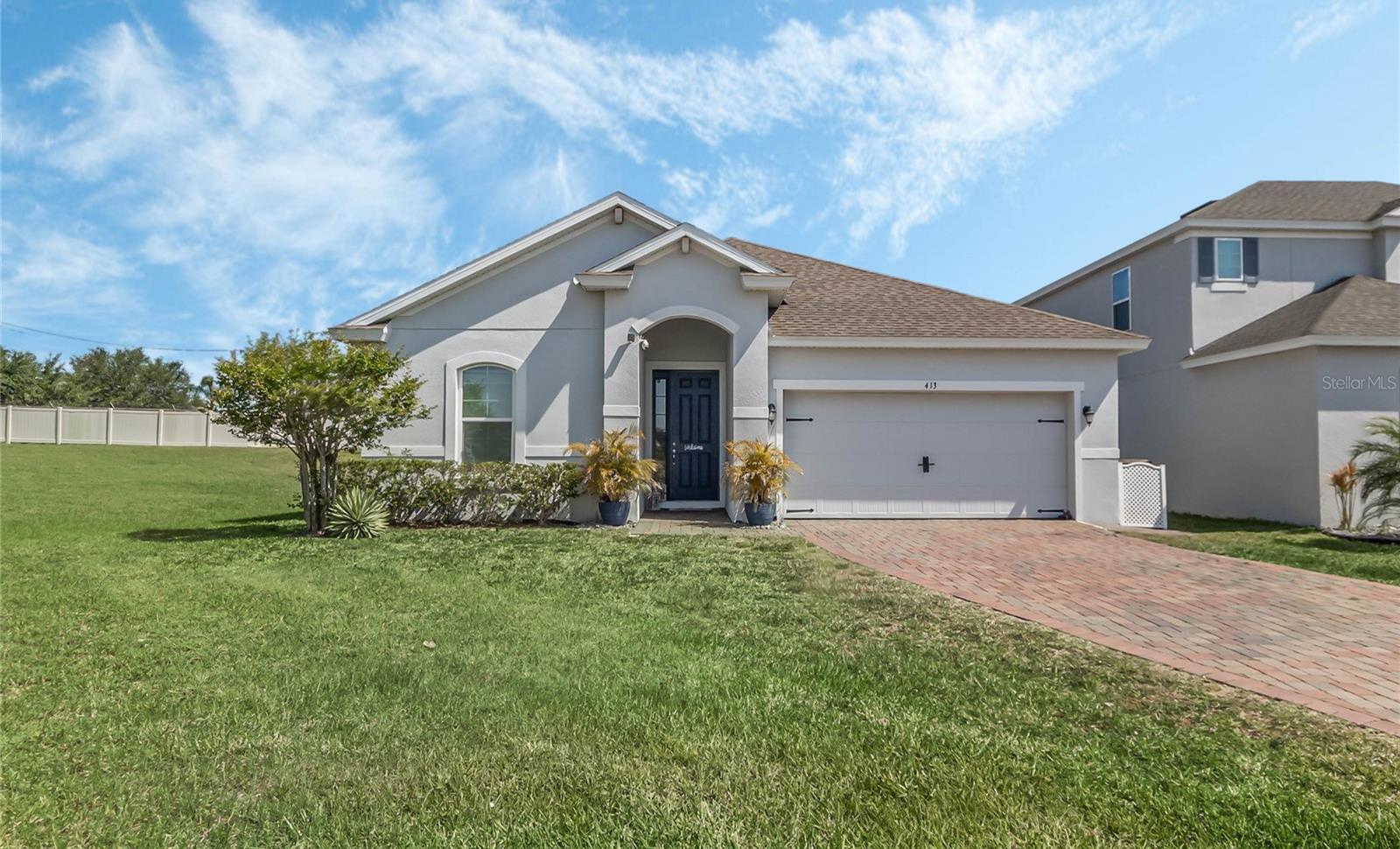 Photo one of 413 Meadow Pointe Dr Haines City FL 33844 | MLS O6198564