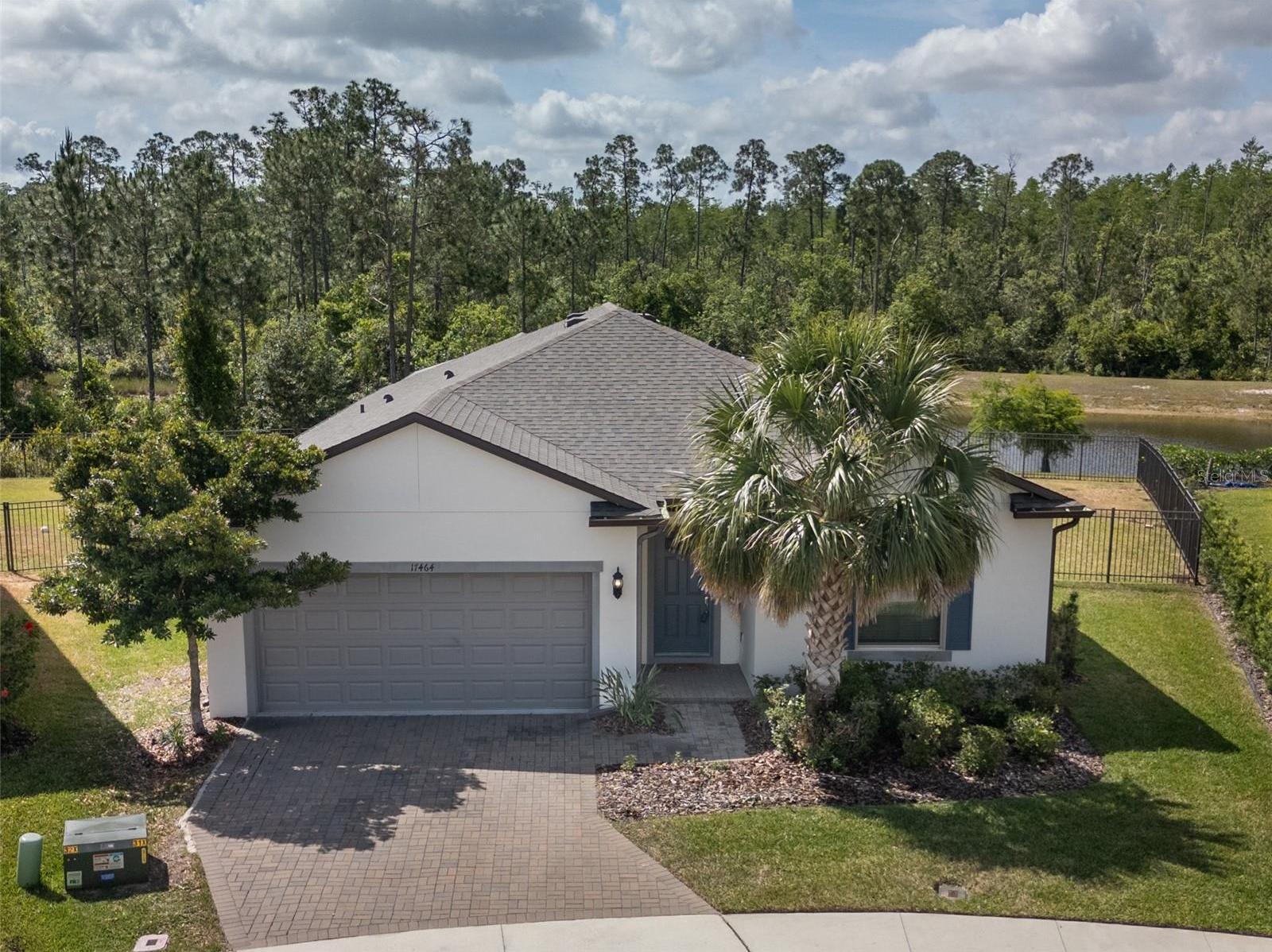 Photo one of 17464 Butterfly Pea Ct Clermont FL 34714 | MLS O6200912
