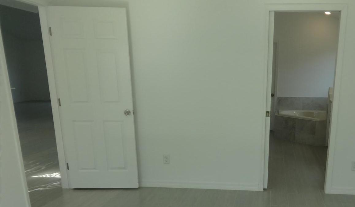 Photo #9