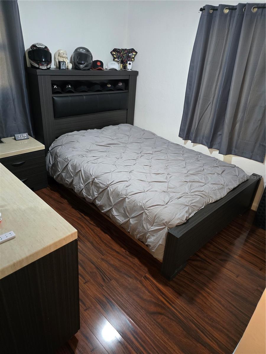 Photo #5