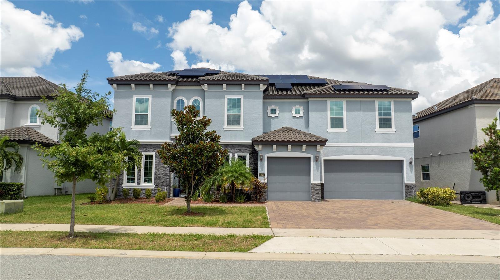 Photo one of 8324 Ludington Cir Orlando FL 32836 | MLS O6234529