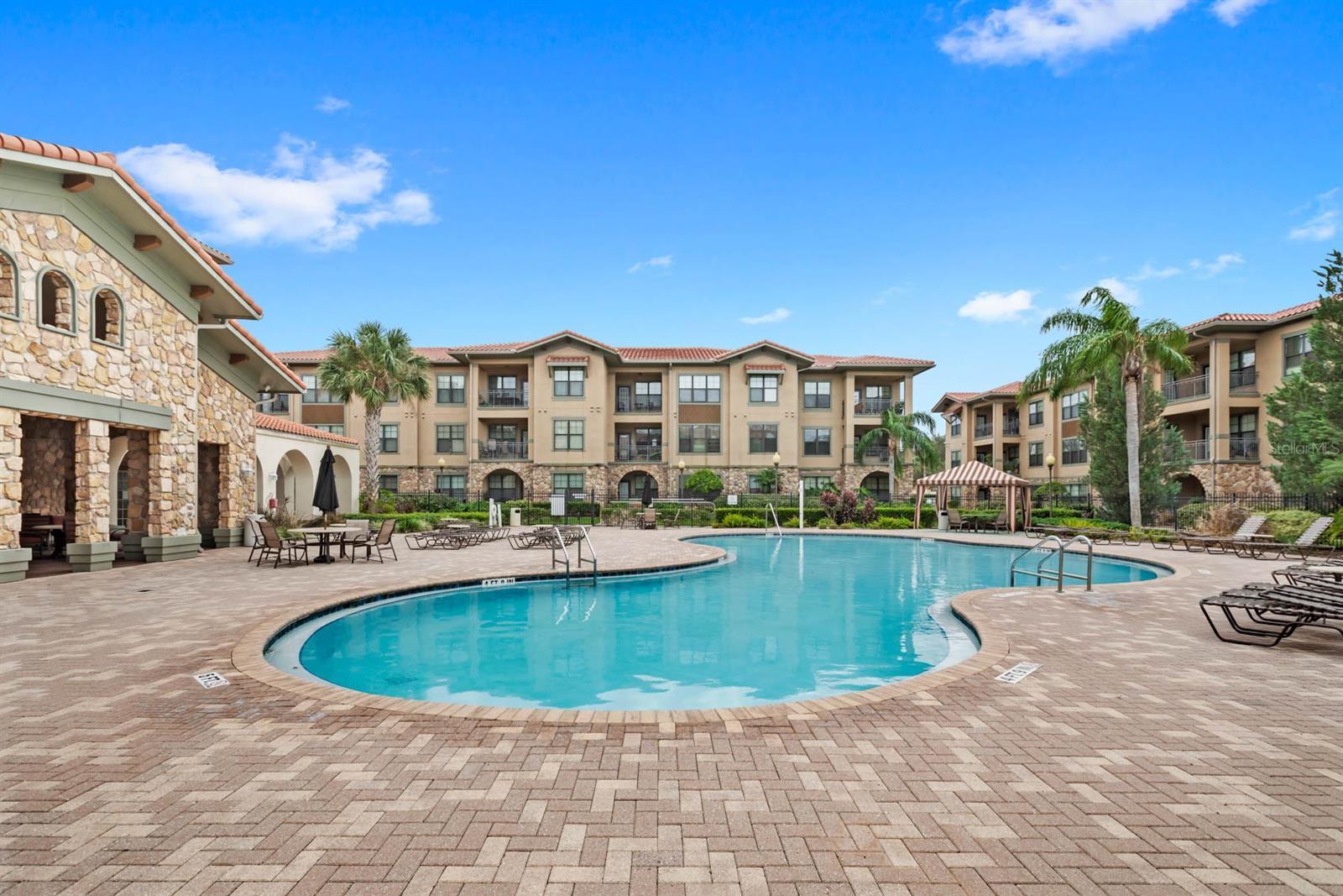 907 Charo Pkwy 923 Davenport FL 33897 MLS O6249854