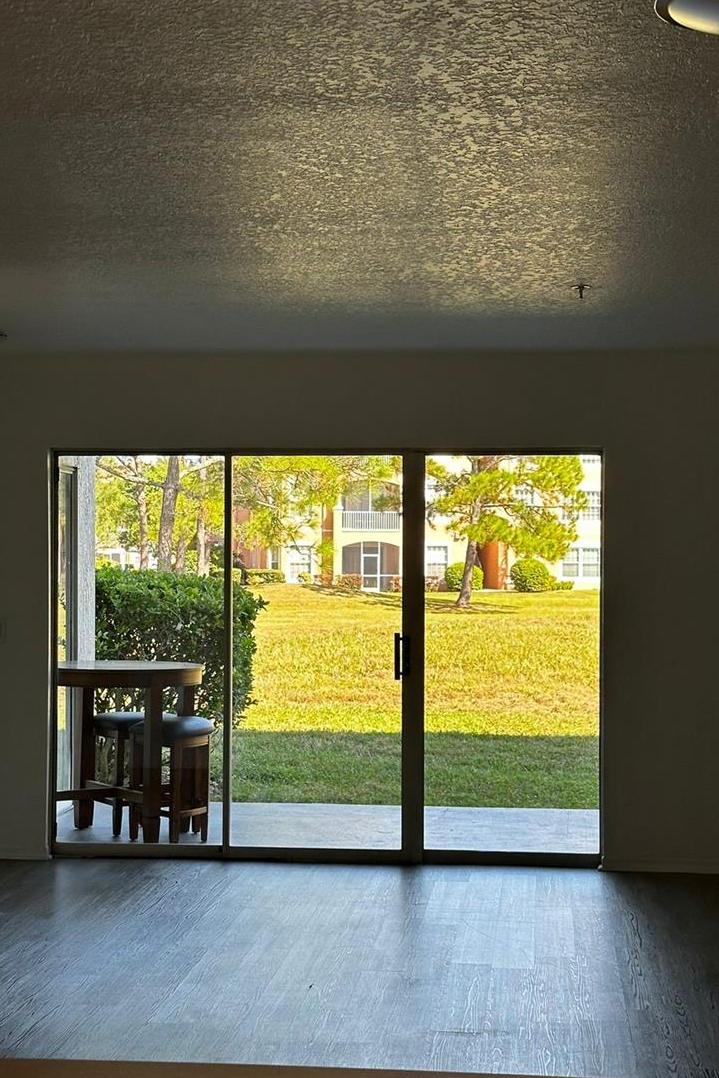 Photo #7