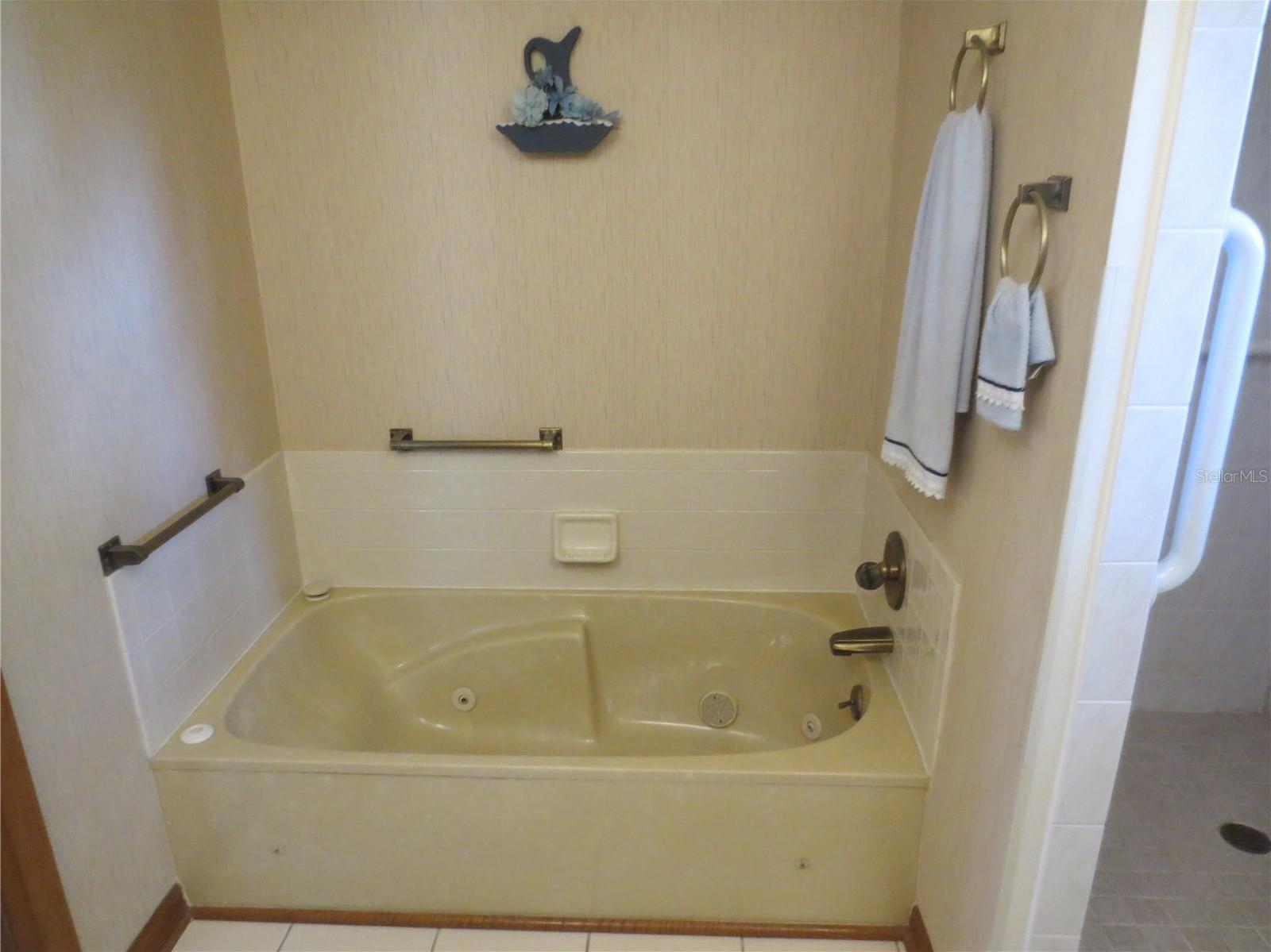 Photo #37