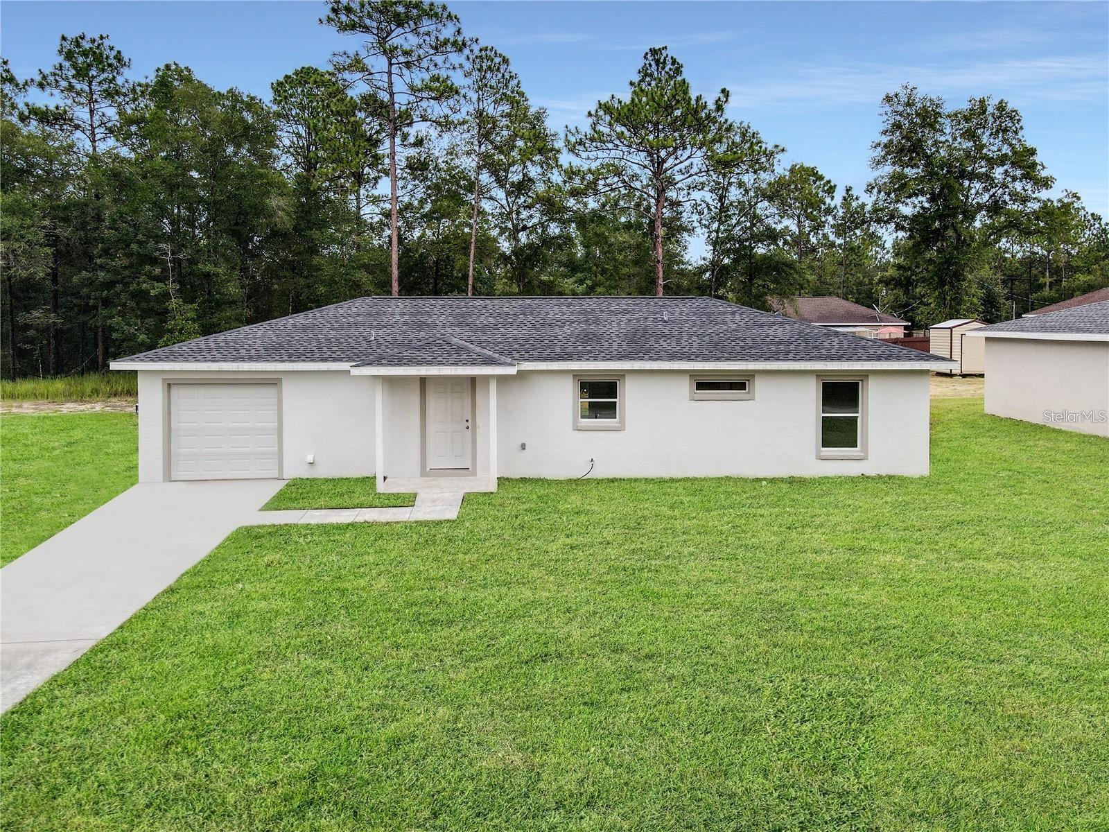 Photo one of 2680 Sw 150Th Ct Ocala FL 34481 | MLS OM689760