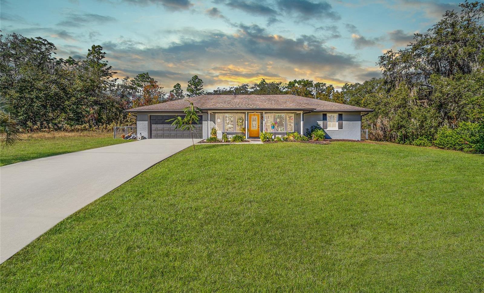 Photo one of 15330 Sw 59Th Ct Ocala FL 34473 | MLS OM690672