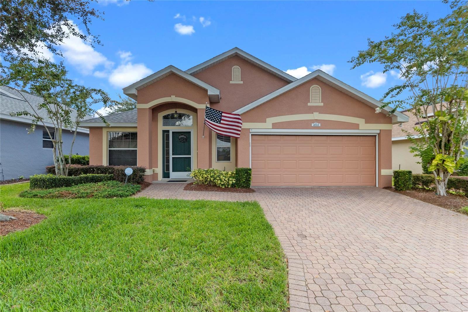 Photo one of 4068 Carteret Dr Winter Haven FL 33884 | MLS P4926494