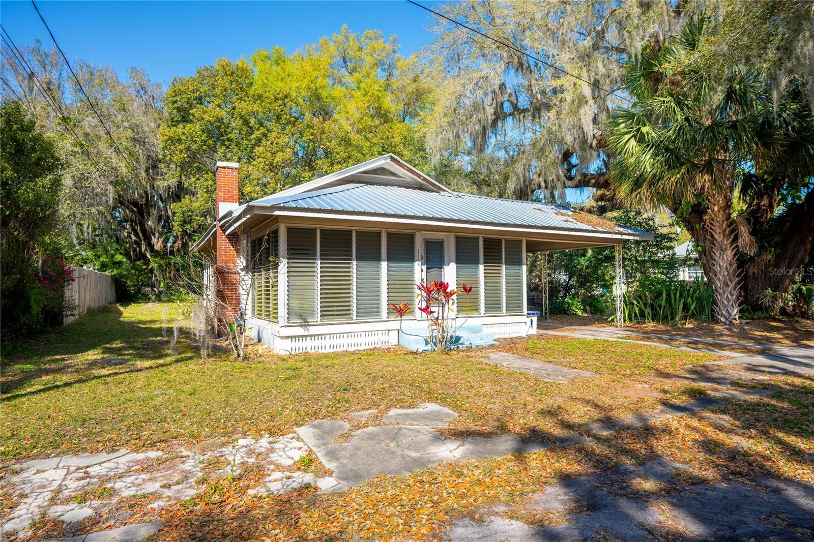 Photo one of 112 1St Nw St Fort Meade FL 33841 | MLS P4929409