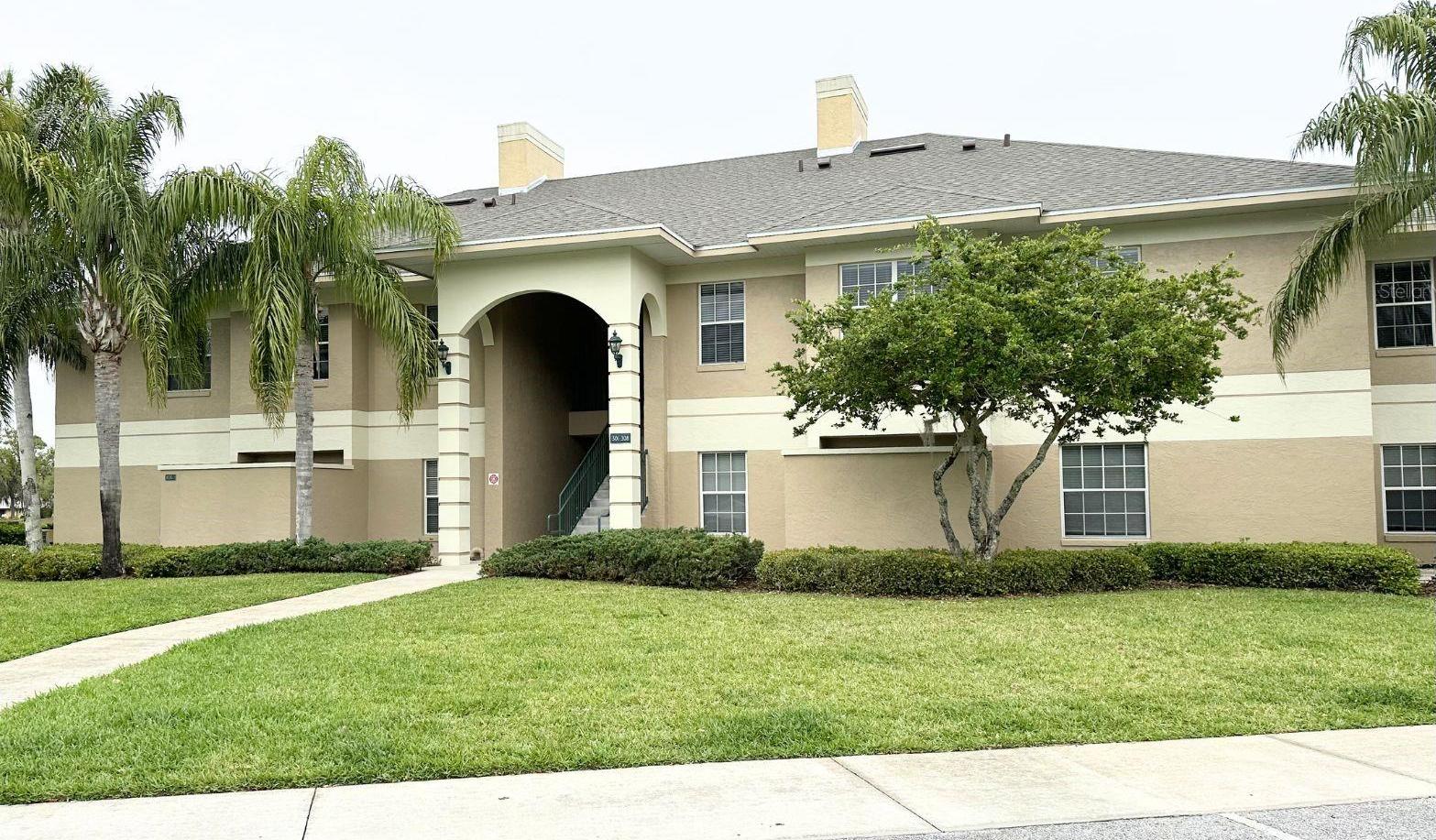 Photo one of 305 Eagle Pond Dr # 305 Winter Haven FL 33884 | MLS P4929571