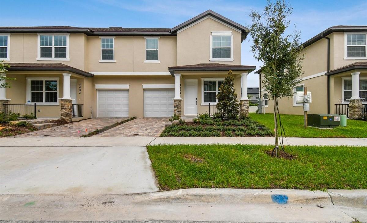 Photo one of 4449 Summer Flowers Pl Kissimmee FL 34746 | MLS S5082426