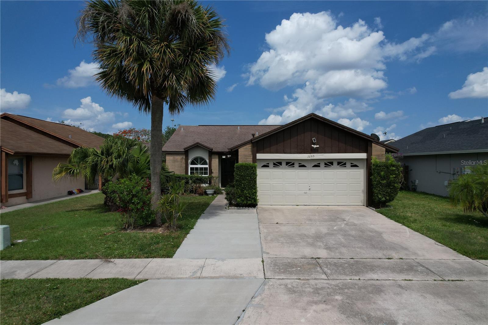 Photo one of 3265 Tomahawk Dr Kissimmee FL 34746 | MLS S5085049
