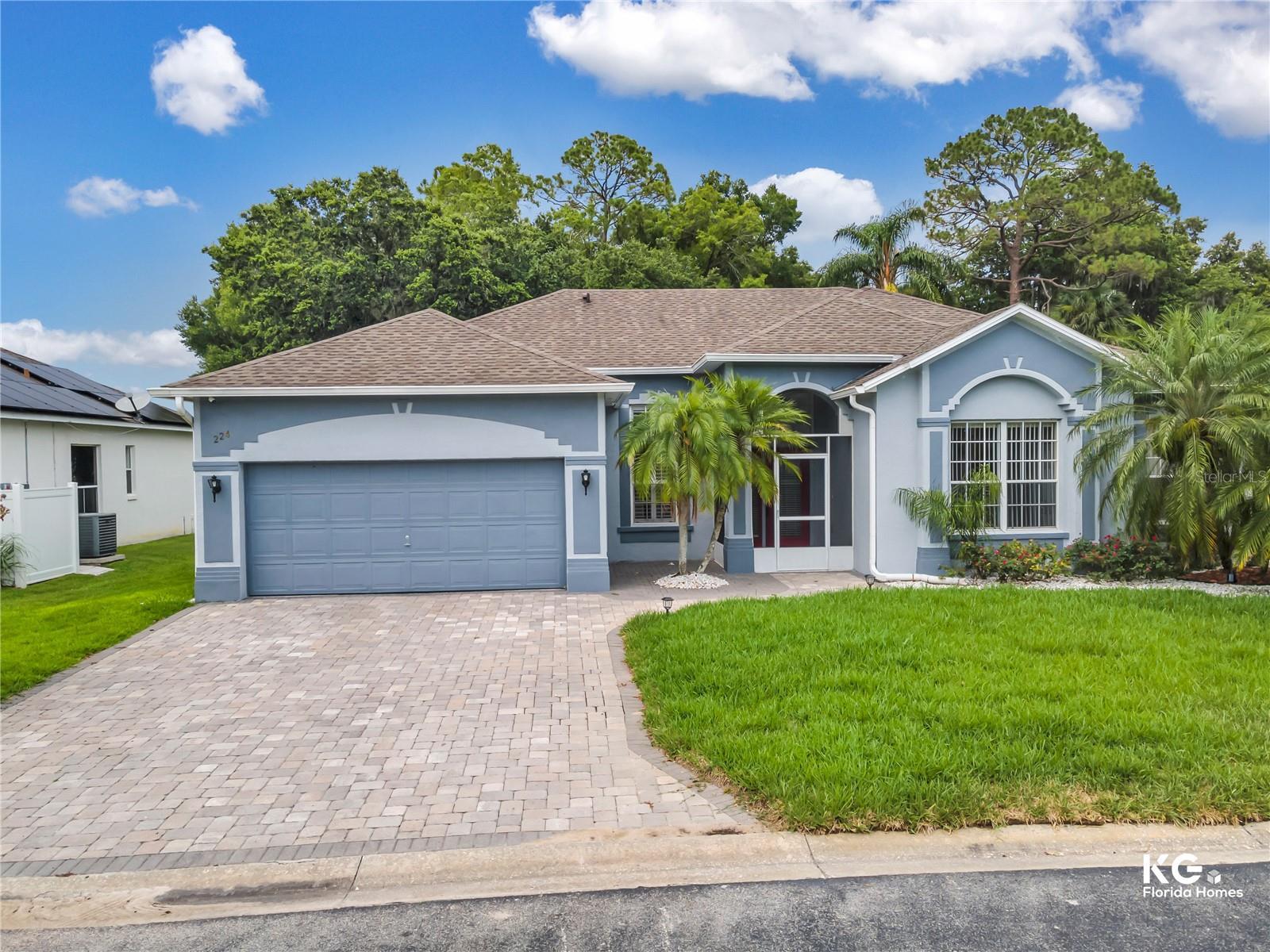 Photo one of 224 Golf Course Pkwy Davenport FL 33837 | MLS S5098461