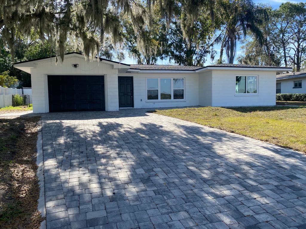 Photo one of 1204 Lake Elbert Se Dr Winter Haven FL 33880 | MLS S5098606