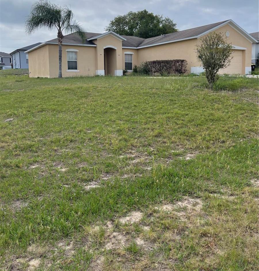 Photo one of 884 Colville Dr Kissimmee FL 34759 | MLS S5101564