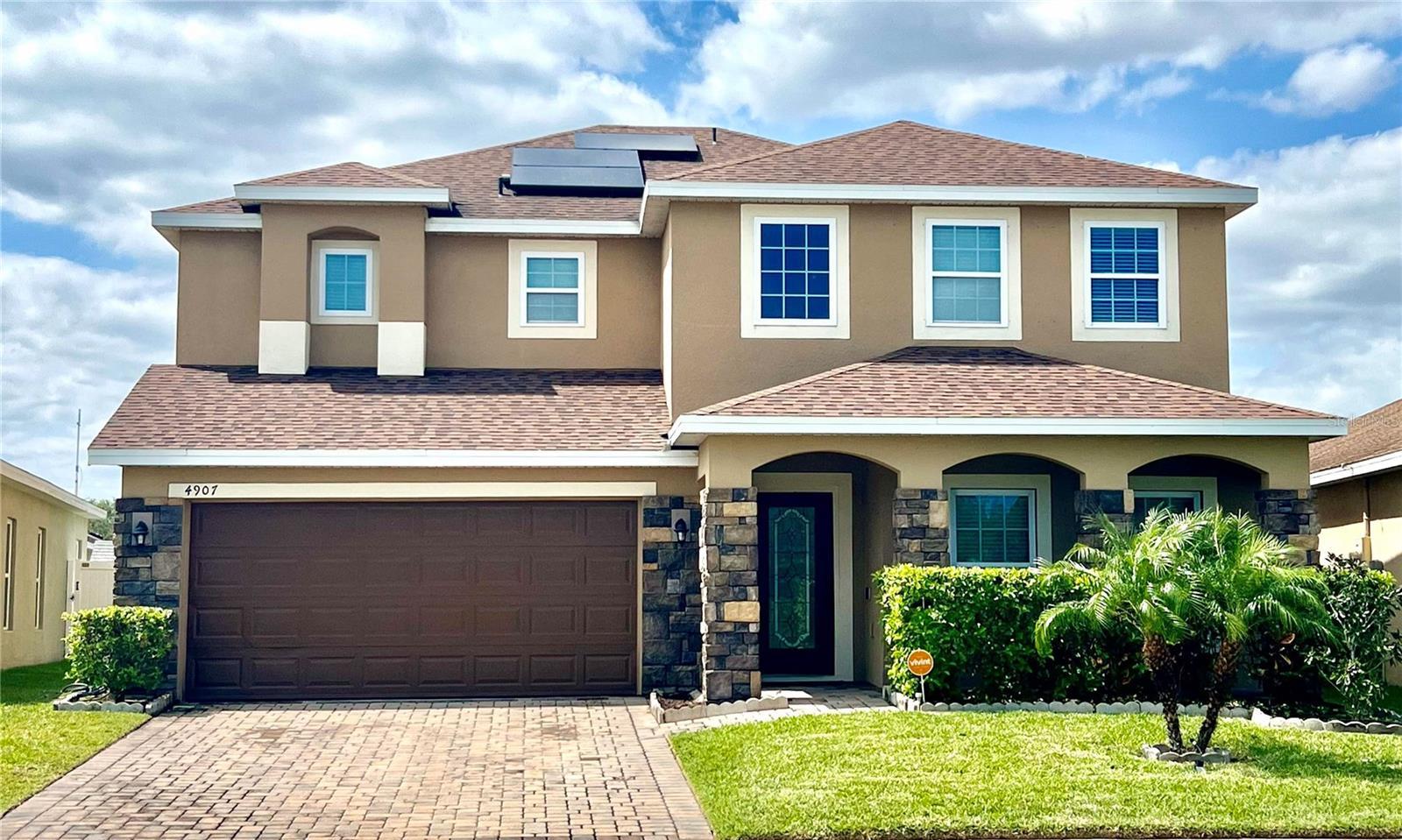Photo one of 4907 Rockvale Dr Kissimmee FL 34758 | MLS S5102001