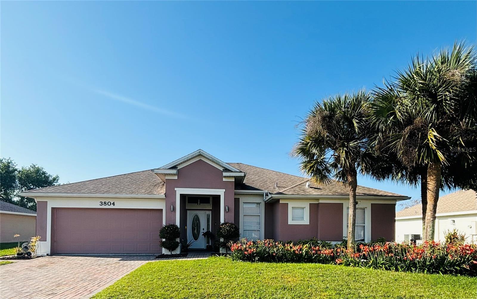 Photo one of 3804 Laurel View Dr Kissimmee FL 34744 | MLS S5102933