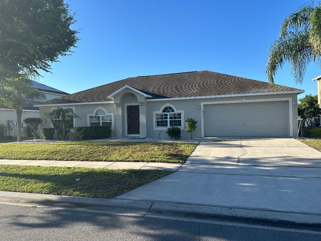 Photo one of 2585 Hunley Loop Kissimmee FL 34743 | MLS S5103101