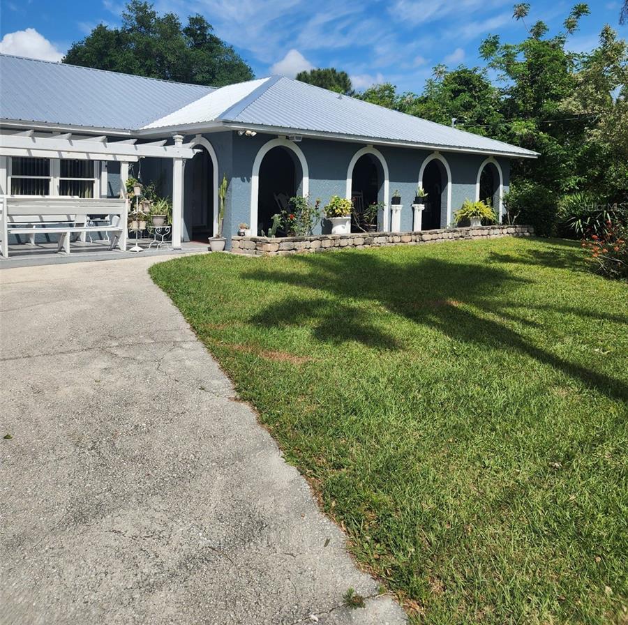 Photo one of 2270 Old Hickory Tree Rd Saint Cloud FL 34772 | MLS S5103389